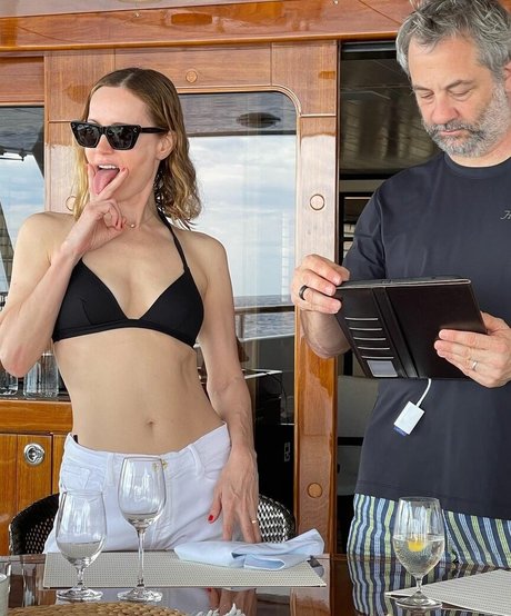 Leslie Mann