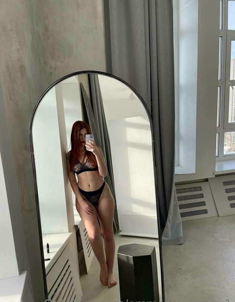 Nacktes geleaktes OnlyFans-Foto von Emmasweetness1