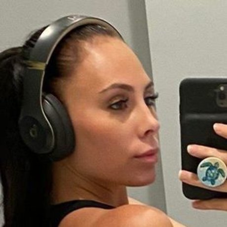 Naken lekkede OnlyFans-bilde av Gianna