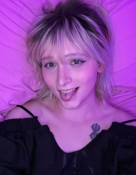 Rosewaltzex OnlyFans泄露裸照
