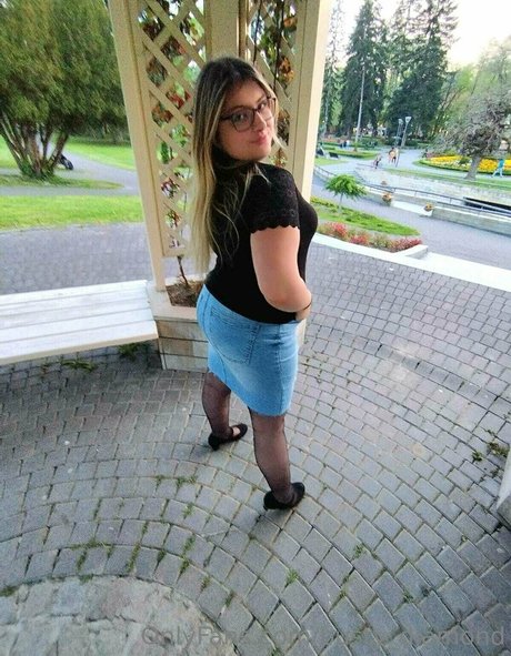 Bustydiamond