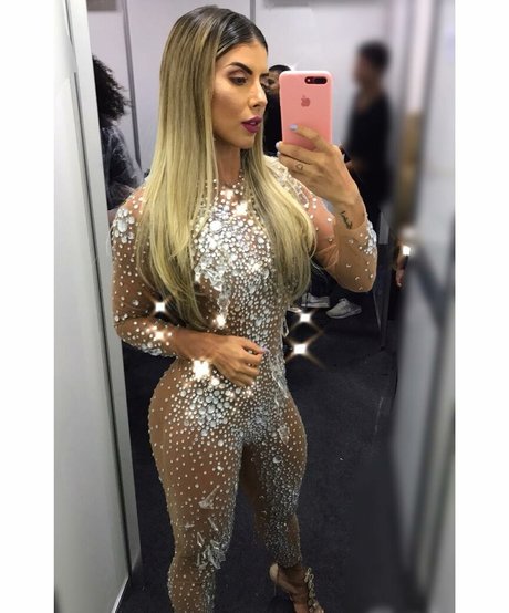 Thais Bianca
