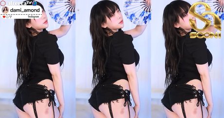Nahá fotka uniklých OnlyFans od Damiamond