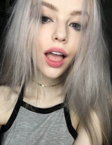 Naken lekkede OnlyFans-bilde av Fauxre
