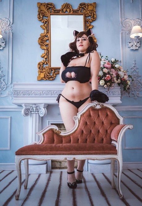 Nahá fotka uniklých OnlyFans od Aili Winter