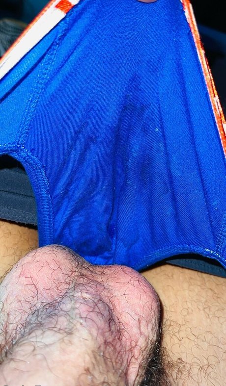 Nahá fotka uniklých OnlyFans od Snkrsuncensored