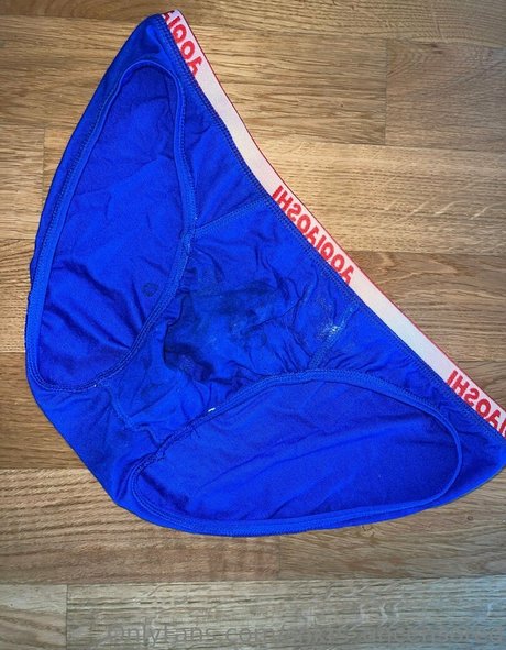 Snkrsuncensored