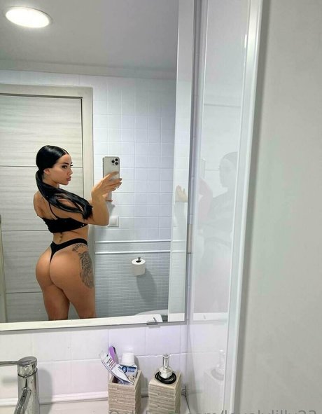 Lovelylilly23