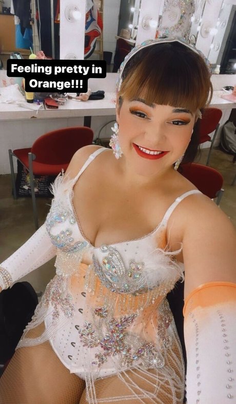 Nahá fotka uniklých OnlyFans od Maggie Renee