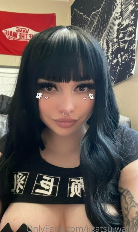 Jisatsuwaifu