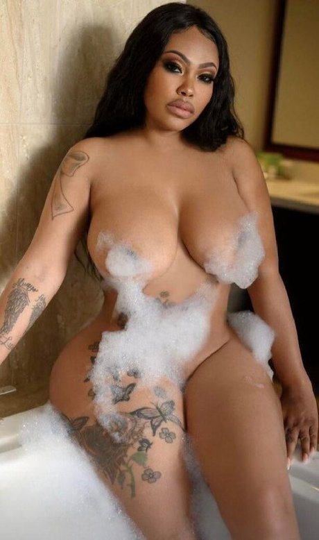 Laceyduvalle