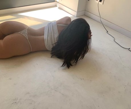 Foto nua vazada do OnlyFans de Victoria Bronova