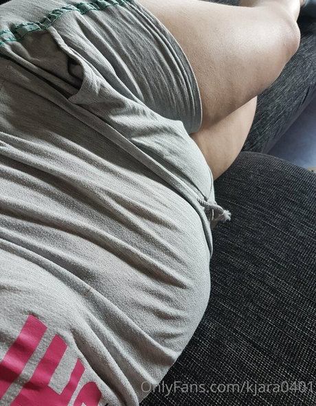 Nahá fotka uniklých OnlyFans od Kjara0401