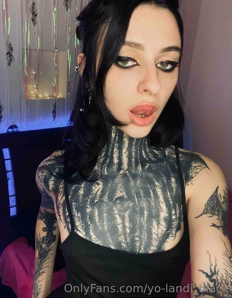 Yolandiblack