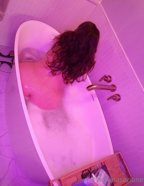Nahá fotka uniklých OnlyFans od Victoriasonone