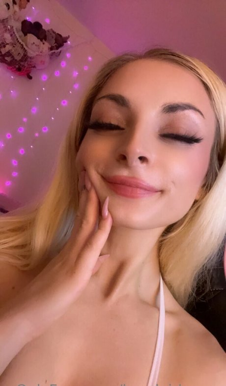 Обнаженная фотография утечки OnlyFans от Boudoirbunny