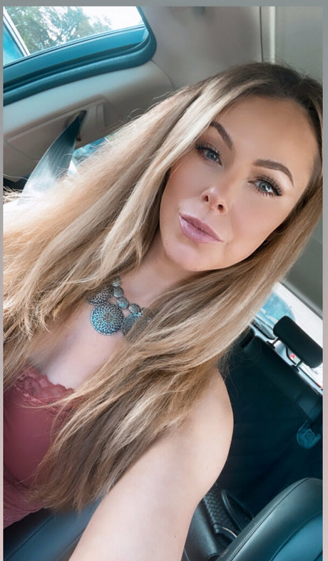 Callmecandacee