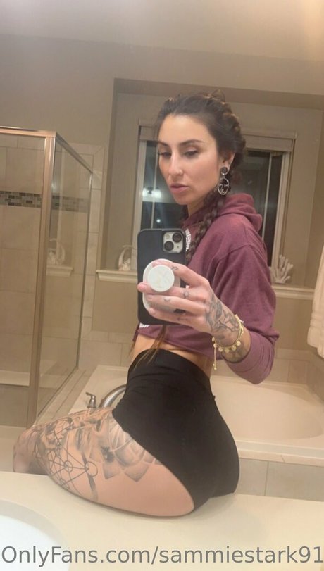 Nahá fotka uniklých OnlyFans od Sammiestark91