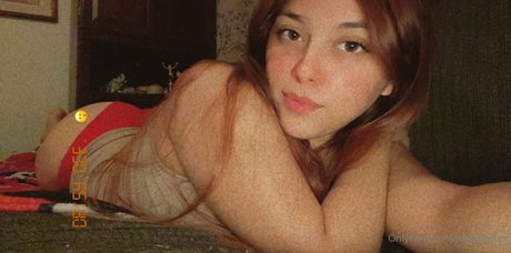 Ittybittydee OnlyFans泄露裸照