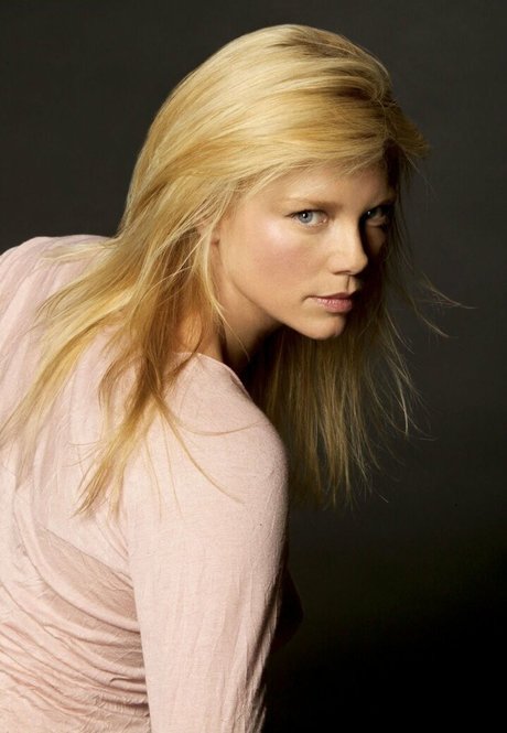 Naken lekkede OnlyFans-bilde av Peta Wilson