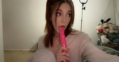 Nahá fotka uniklých OnlyFans od Urloverkat
