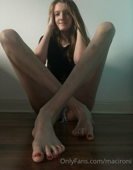 Maci Currin