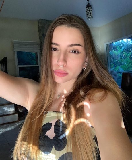 Naken lekkede OnlyFans-bilde av Lolalala23