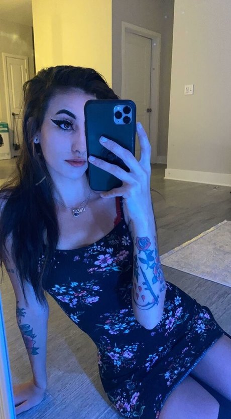 Naken läckt OnlyFans-bild av Xrucial