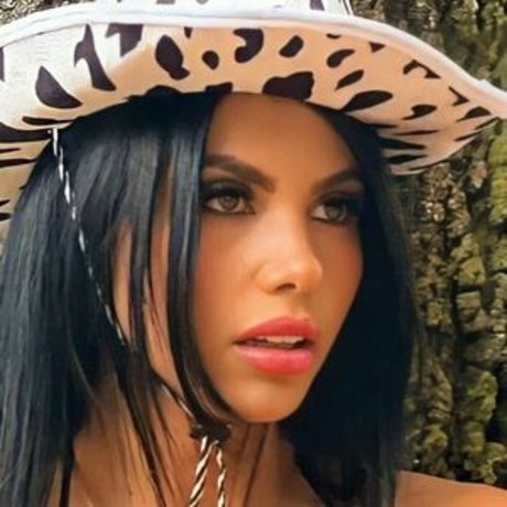 Yesli Gomez
