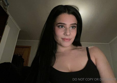 Nahá fotka uniklých OnlyFans od Cassidy17