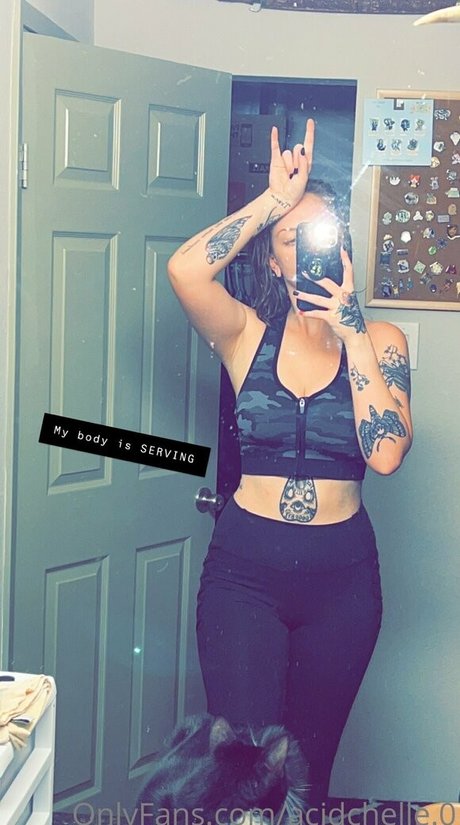 Acidchelle0