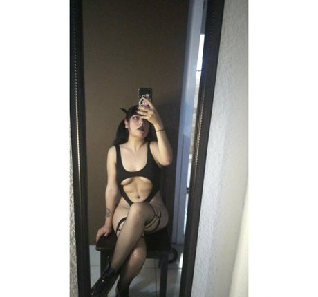 Egirlgothuwu