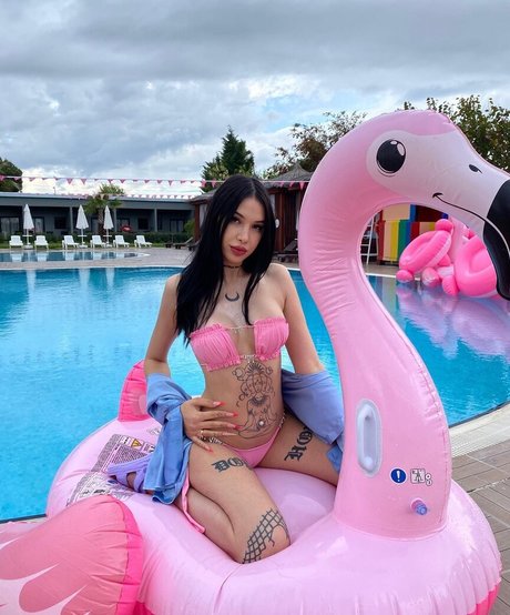 Naken lekkede OnlyFans-bilde av Hira Balci