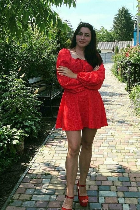 Alaston vuotanut OnlyFans-kuva Littlemore