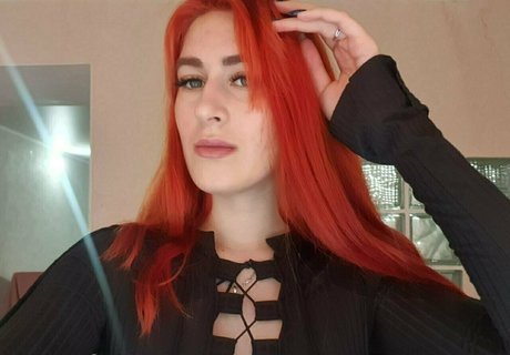 Nøgent lækket OnlyFans-billede af Rebekkaredfox