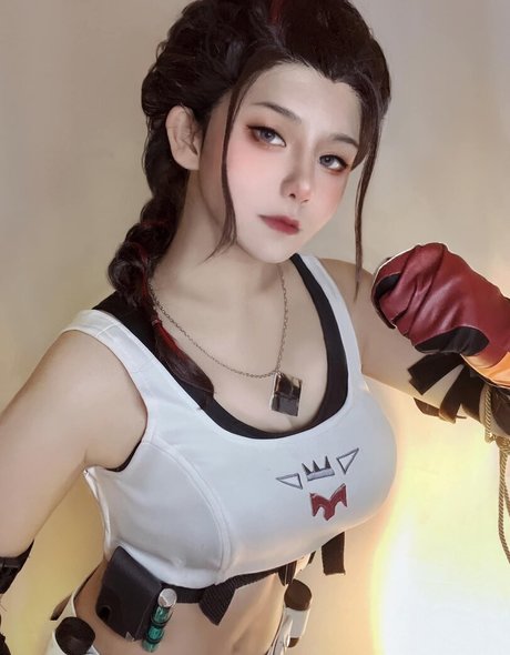 Alaston vuotanut OnlyFans-kuva Aveline Tetsuya