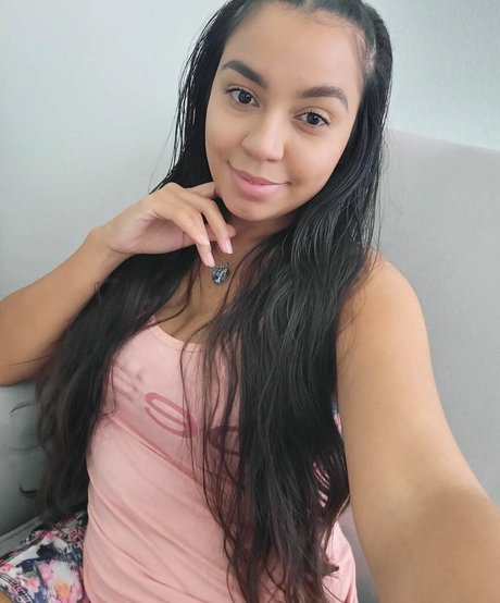 Naken lekkede OnlyFans-bilde av Isabella Lopez