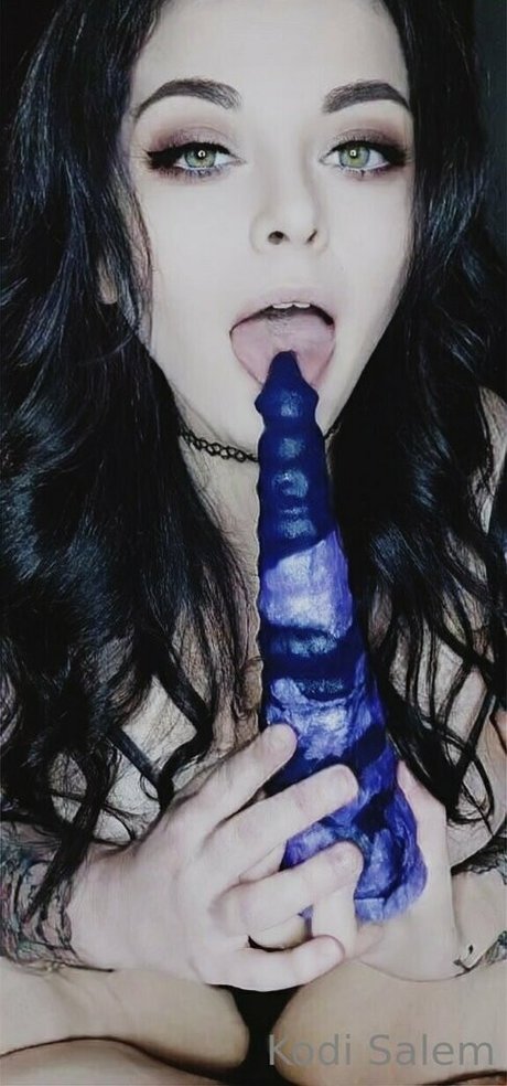 Nahá fotka uniklých OnlyFans od Kodisalem