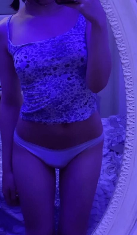 Arielle Maxine