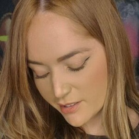 Sabrina Fox