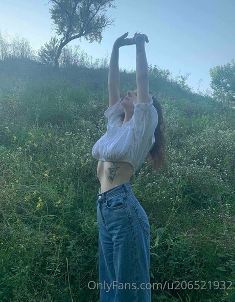 Nahá fotka uniklých OnlyFans od Pppoisonnnivy