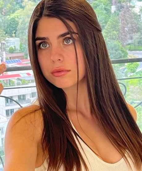 Naken läckt OnlyFans-bild av Melissa Leal