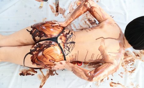 Eri Kitami