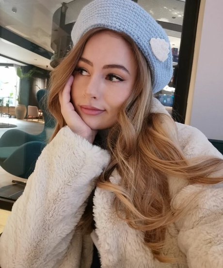 Alasti lekkinud OnlyFans-i pilt Itssky