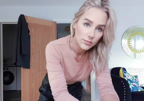 Ashley Ashton