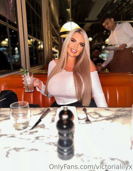 Victorialilyx