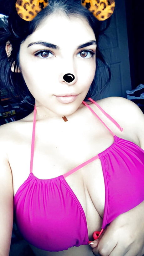 Nahá fotka uniklých OnlyFans od Mariedoll