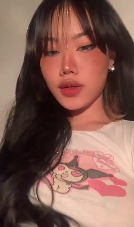 Nahá fotka uniklých OnlyFans od Urfreakgemini
