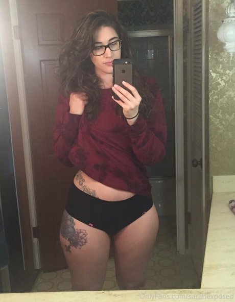 Nahá fotka uniklých OnlyFans od Sarahexposed