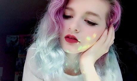 Nacktes geleaktes OnlyFans-Foto von Aelarose